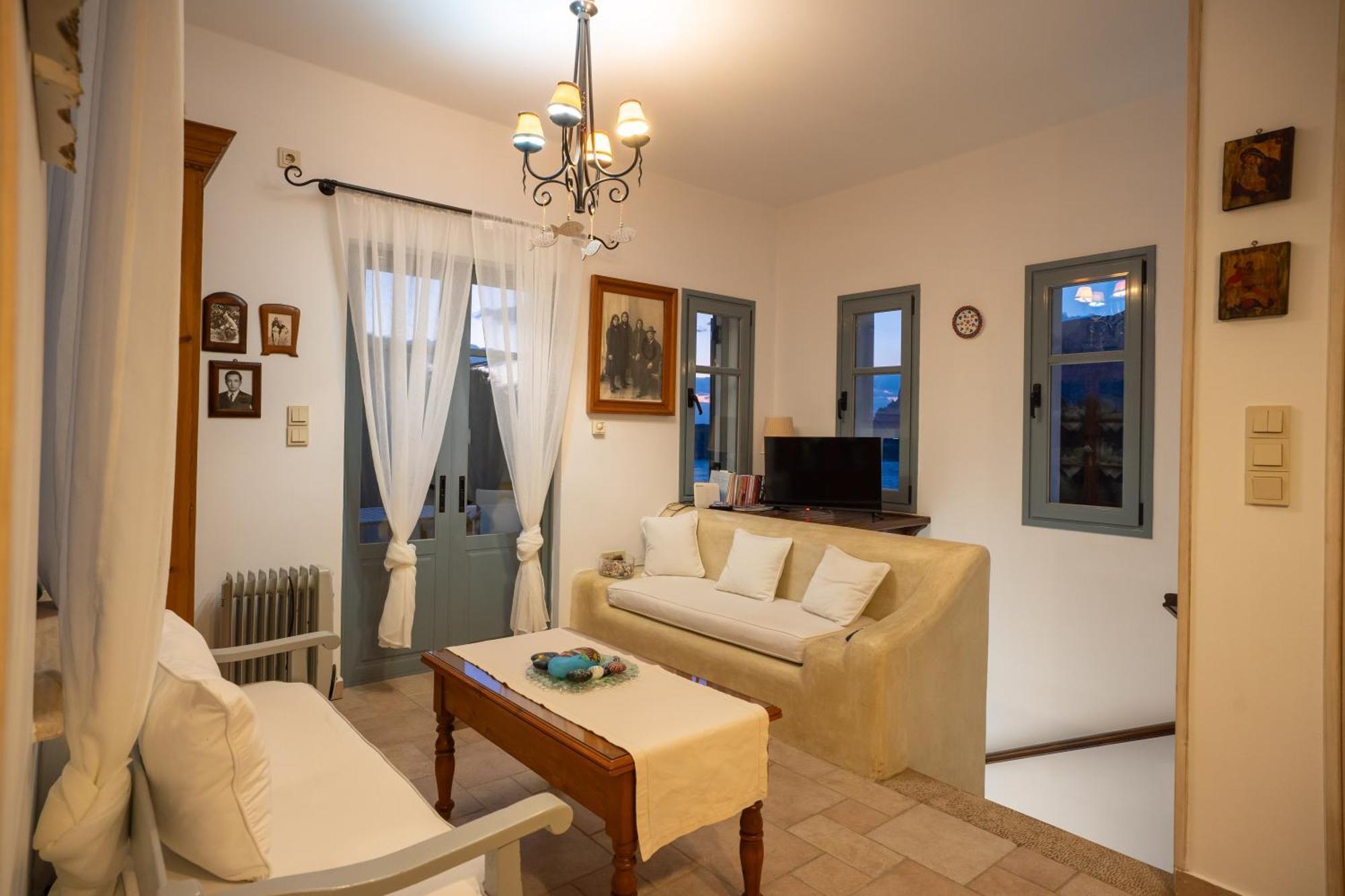 Semini Villa Myrties Esterno foto