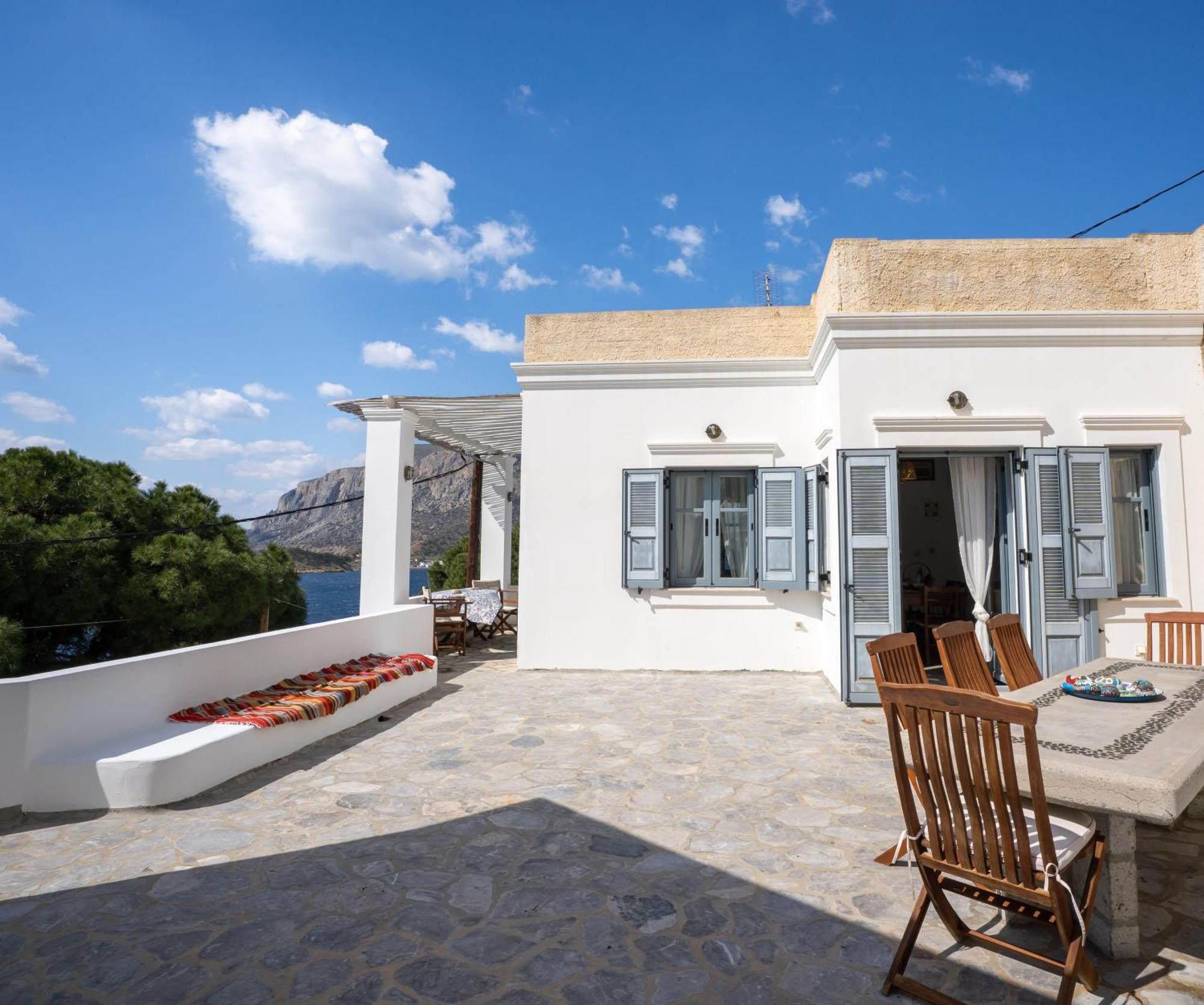Semini Villa Myrties Esterno foto