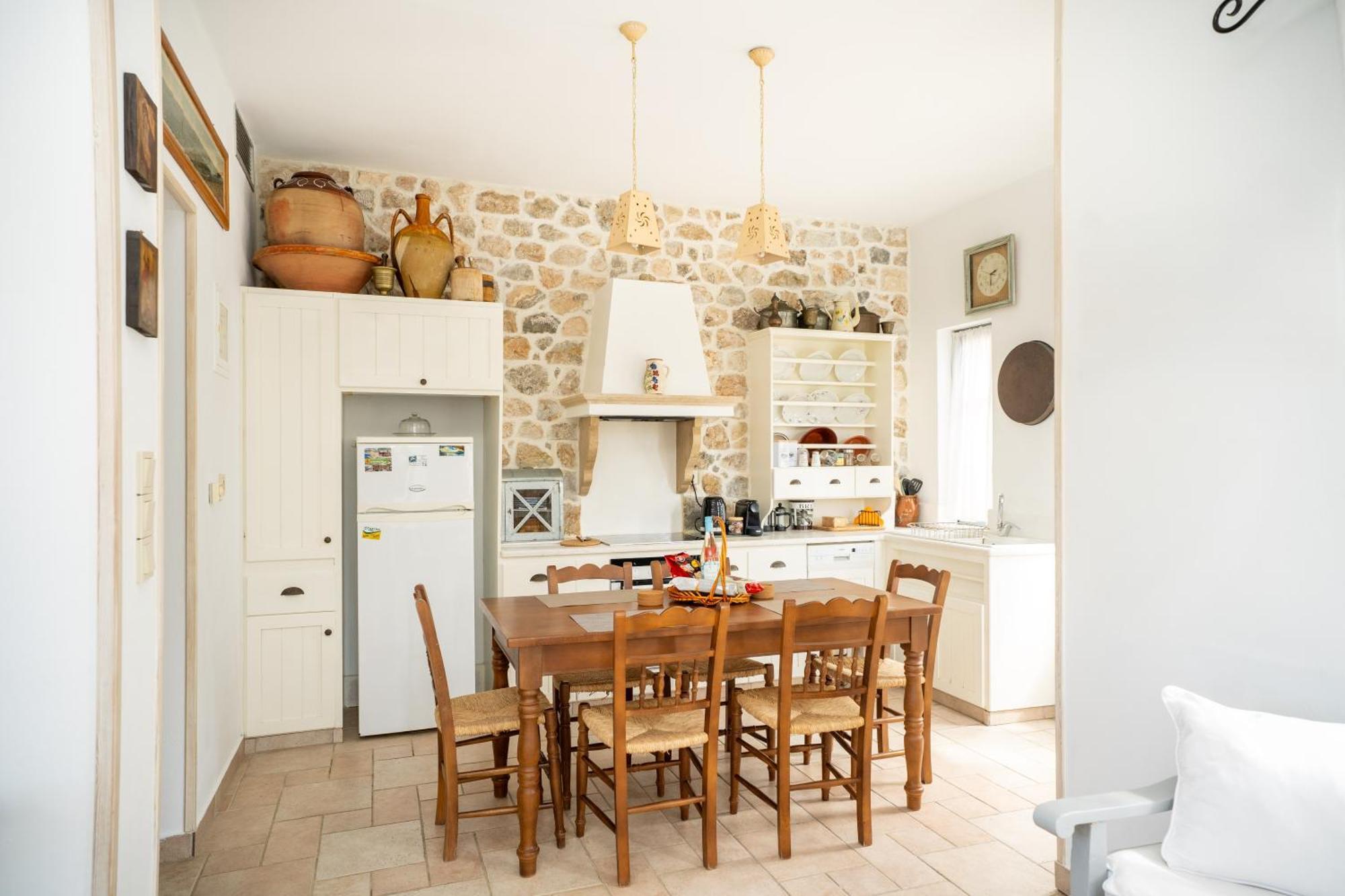 Semini Villa Myrties Esterno foto
